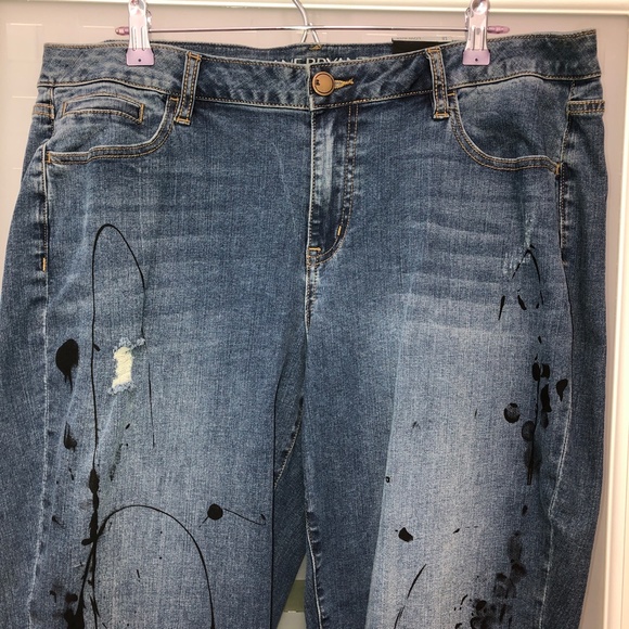 🎉7xHP🎉 LANE BRYANT Low Rise Boyfriend Jeans Paint Distressed Stretch 18 NWT! - Picture 3 of 16